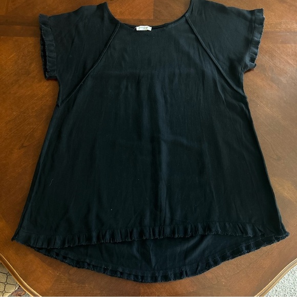 Umgee | Pintuck High-Low Frayed Hem Linen Tunic Top - Picture 6 of 14